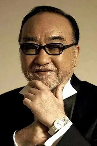 Chân dung Lo Hoi-Pang