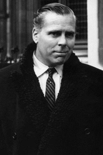 Chân dung Kevin McClory