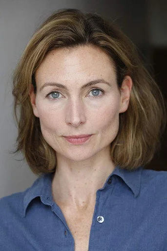 Chân dung Annabel Mullion