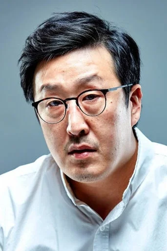 Chân dung Hyun Bong-sik