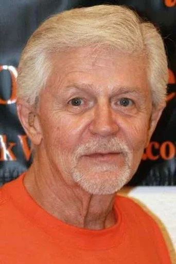 Chân dung Dick Warlock