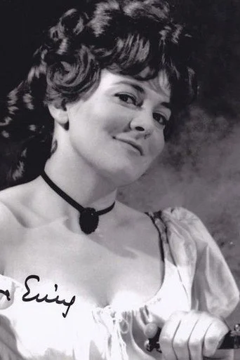Chân dung Barbara Ewing