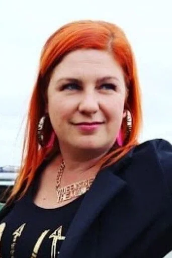 Chân dung Sarah Dunsworth