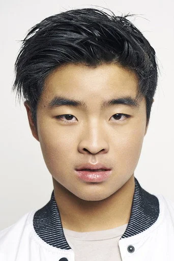 Chân dung Dallas Liu