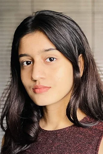 Chân dung Aadhya Anand