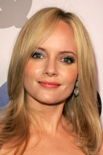 Chân dung Marley Shelton