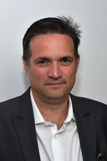 Chân dung Matthew Barry
