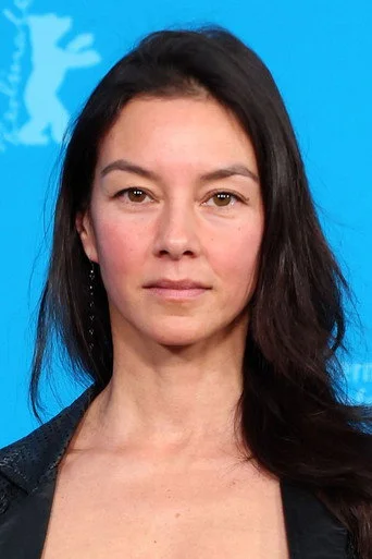 Chân dung Thi-Mai Nguyen