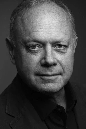 Chân dung Jonathan Coy