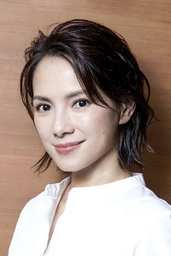 Chân dung Angelica Lee Sin-Jie