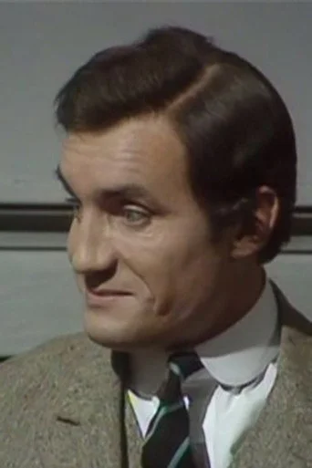 Chân dung Anthony Ainley