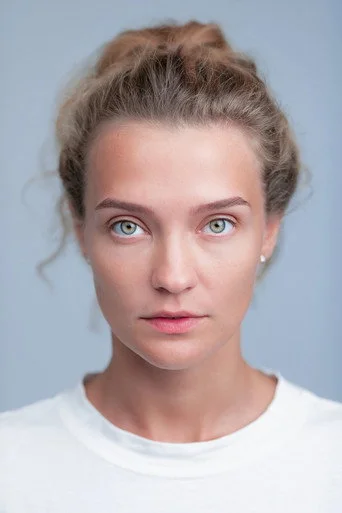 Chân dung Anna Nazarova