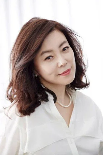 Chân dung Choi Hwa-jeong