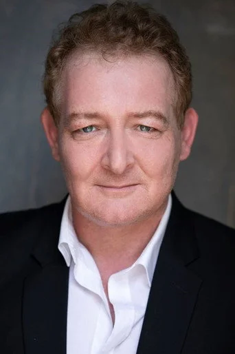 Chân dung Cameron Rhodes