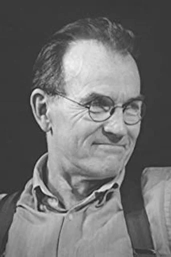 Chân dung Robert Hogan