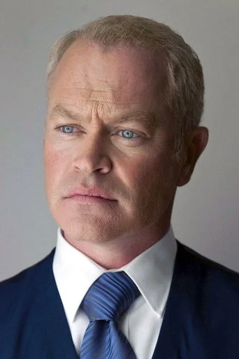 Chân dung Neal McDonough