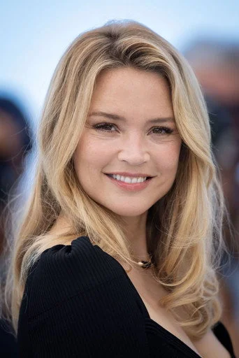 Chân dung Virginie Efira