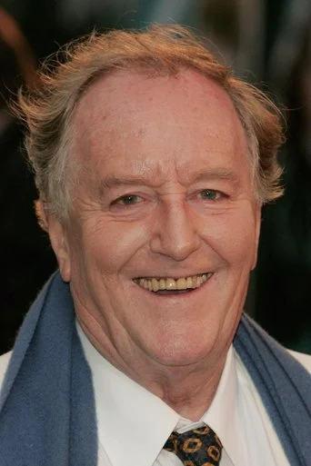 Chân dung Robert Hardy
