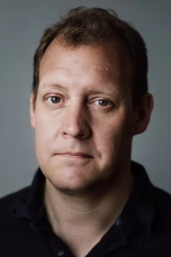 Chân dung Justin Edwards