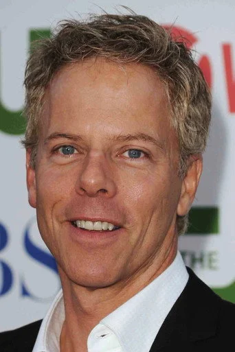 Chân dung Greg Germann