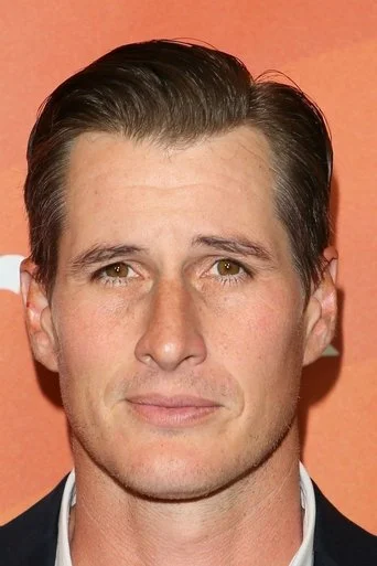 Chân dung Brendan Fehr