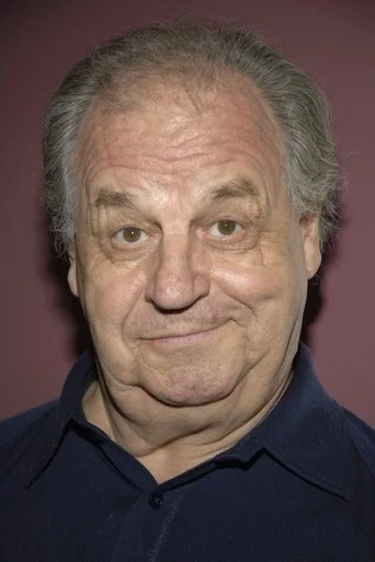 Chân dung Paul Dooley