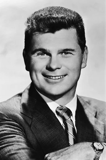 Chân dung Barry Nelson