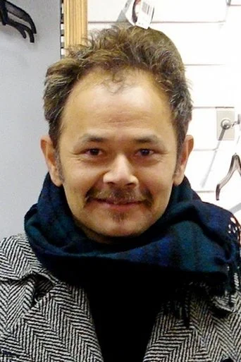 Chân dung Raj Zutshi