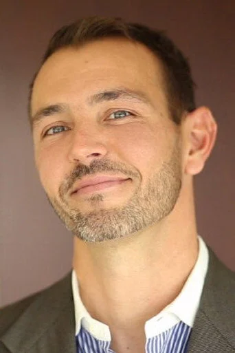 Chân dung Christopher Lee Parson