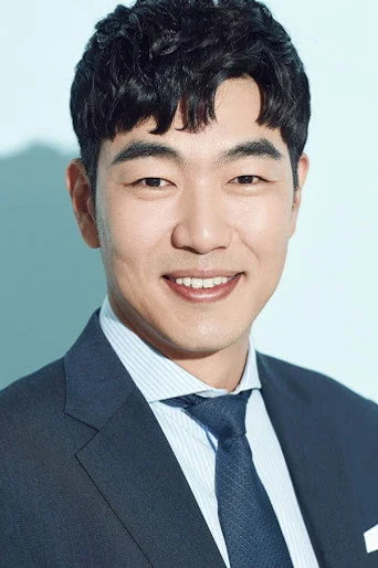 Chân dung Lee Jong-hyuk