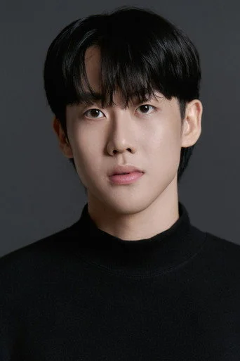 Chân dung Kim Min-tae