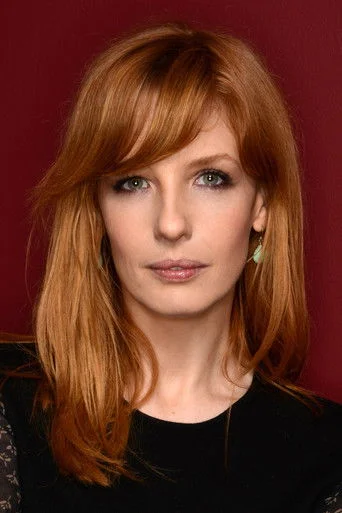 Chân dung Kelly Reilly
