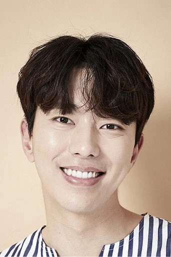 Chân dung Yoon Hyun-Min