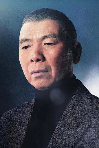Chân dung Feng Xiaogang