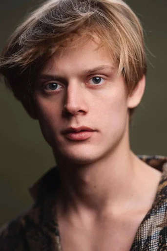 Chân dung Edward Balaban