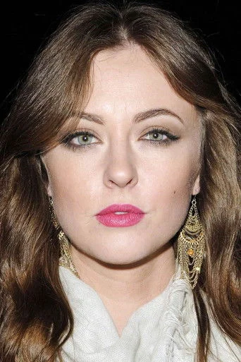 Chân dung Katharine Isabelle