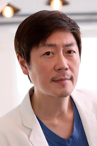 Chân dung Johnson Lee Sze-Chit