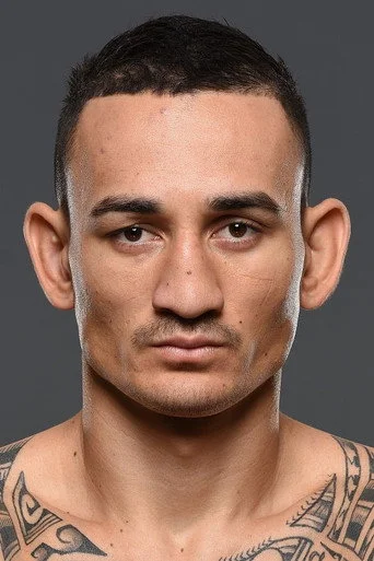 Chân dung Max Holloway
