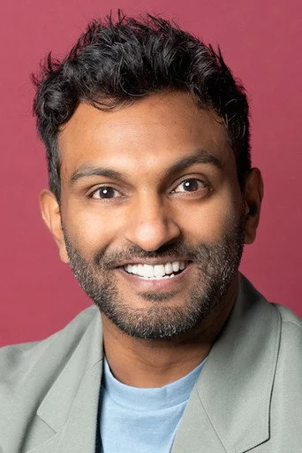 Chân dung Nazeem Hussain