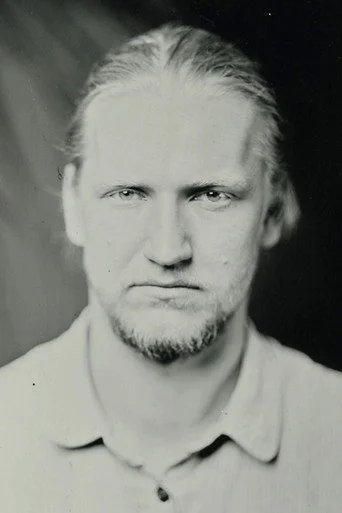 Chân dung Martin Kork