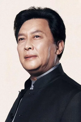 Chân dung Tang Guoqiang