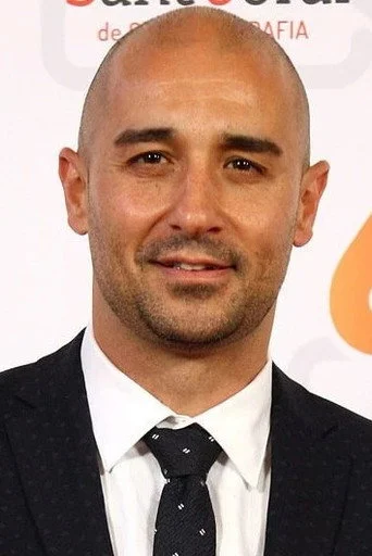 Chân dung Alain Hernández