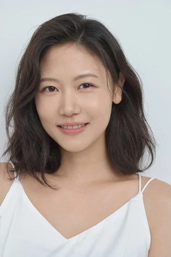 Chân dung Kim Yeon-kyo