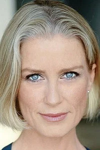 Chân dung Jessica Tuck