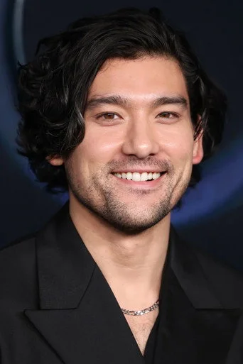Chân dung Will Sharpe