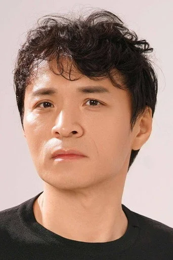Chân dung Jin Yong-uk