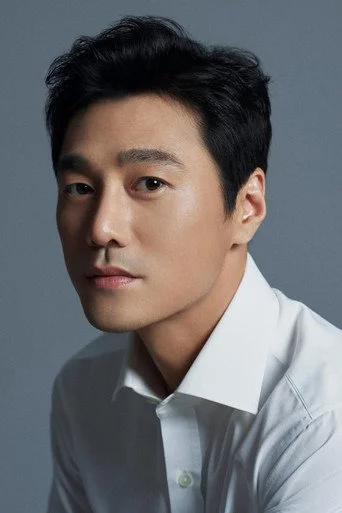 Chân dung Choi Young-jun
