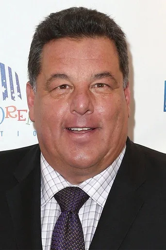 Chân dung Steve Schirripa
