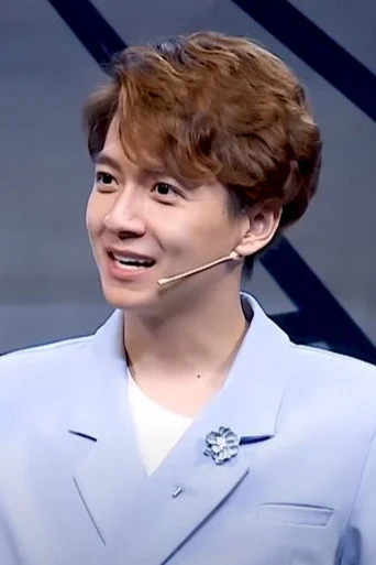 Chân dung Ngô Kiến Huy