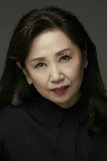 Chân dung Mami Koyama